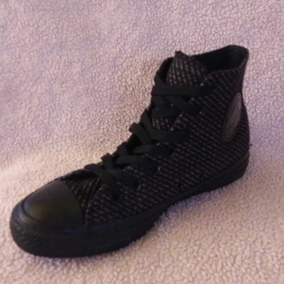 💕NWOT Converse CTAS "Wonderland" Womens Sneakers - Picture 11 of 15